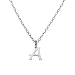 Collana con lettera in morbido stampatello in oro bianco
