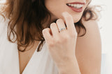 S66 | Anello con nome personalizzato e zircone